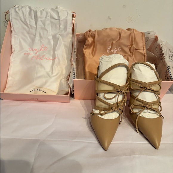 Never worn Mia Becar tan sling back heels, new in box - Picture 3 of 6